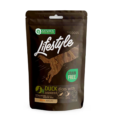 Ласощі для собак Nature's Protection Lifestyle snack for dogs soft duck dices with seaweed скибочки качки з морською капустою