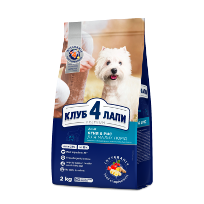 Сухой корм CLUB 4 PAWS PREMIUM Клуб 4 лапы ягненок и рис для взрослых собак малых пород
